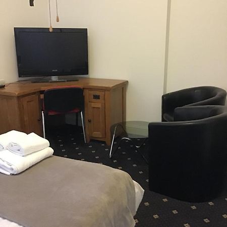 Trevelyan Hotel Ilford Ngoại thất bức ảnh