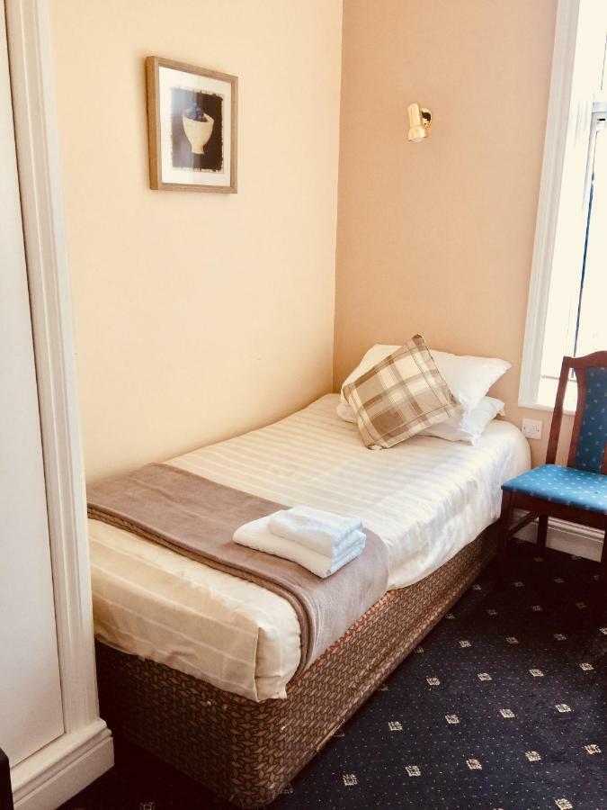 Trevelyan Hotel Ilford Ngoại thất bức ảnh