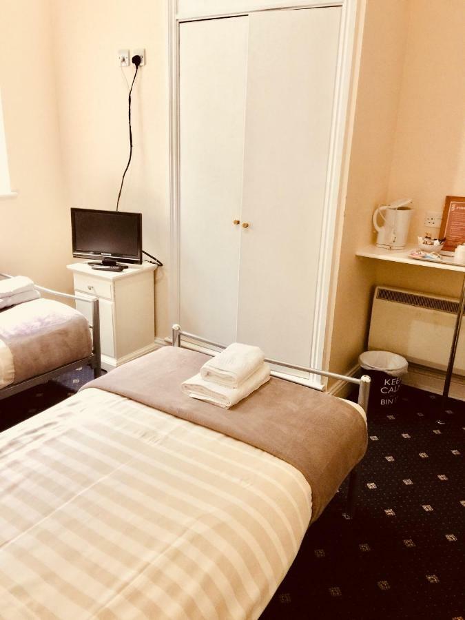 Trevelyan Hotel Ilford Ngoại thất bức ảnh